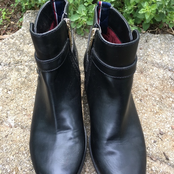 Tommy Hilfiger Black Ankle Boots Sz 7.5 - Picture 7 of 7